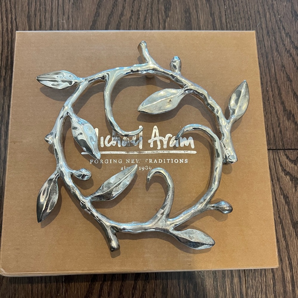 Michael Aram Silver Vine trivet